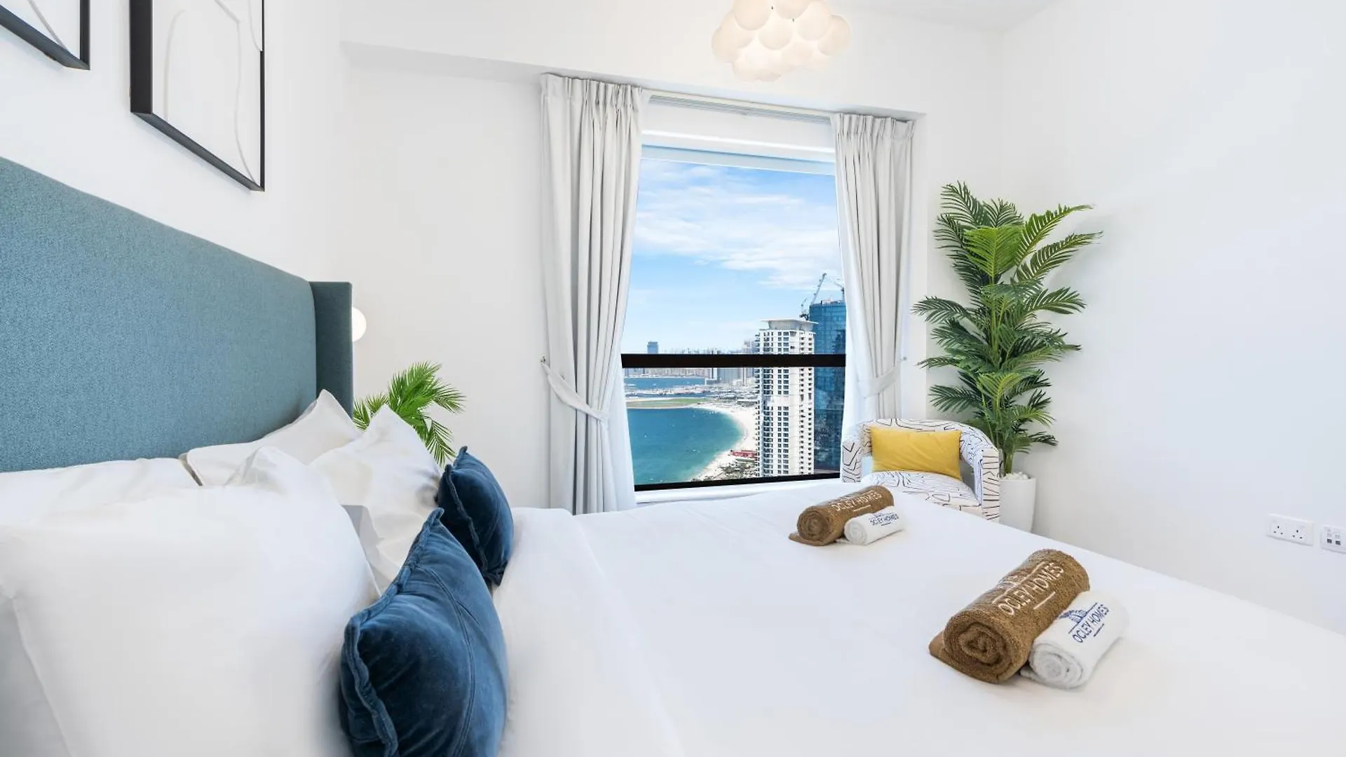 Stylish 4Br Home Steps Away From Jbr Beach Dubai United Arab Emirates