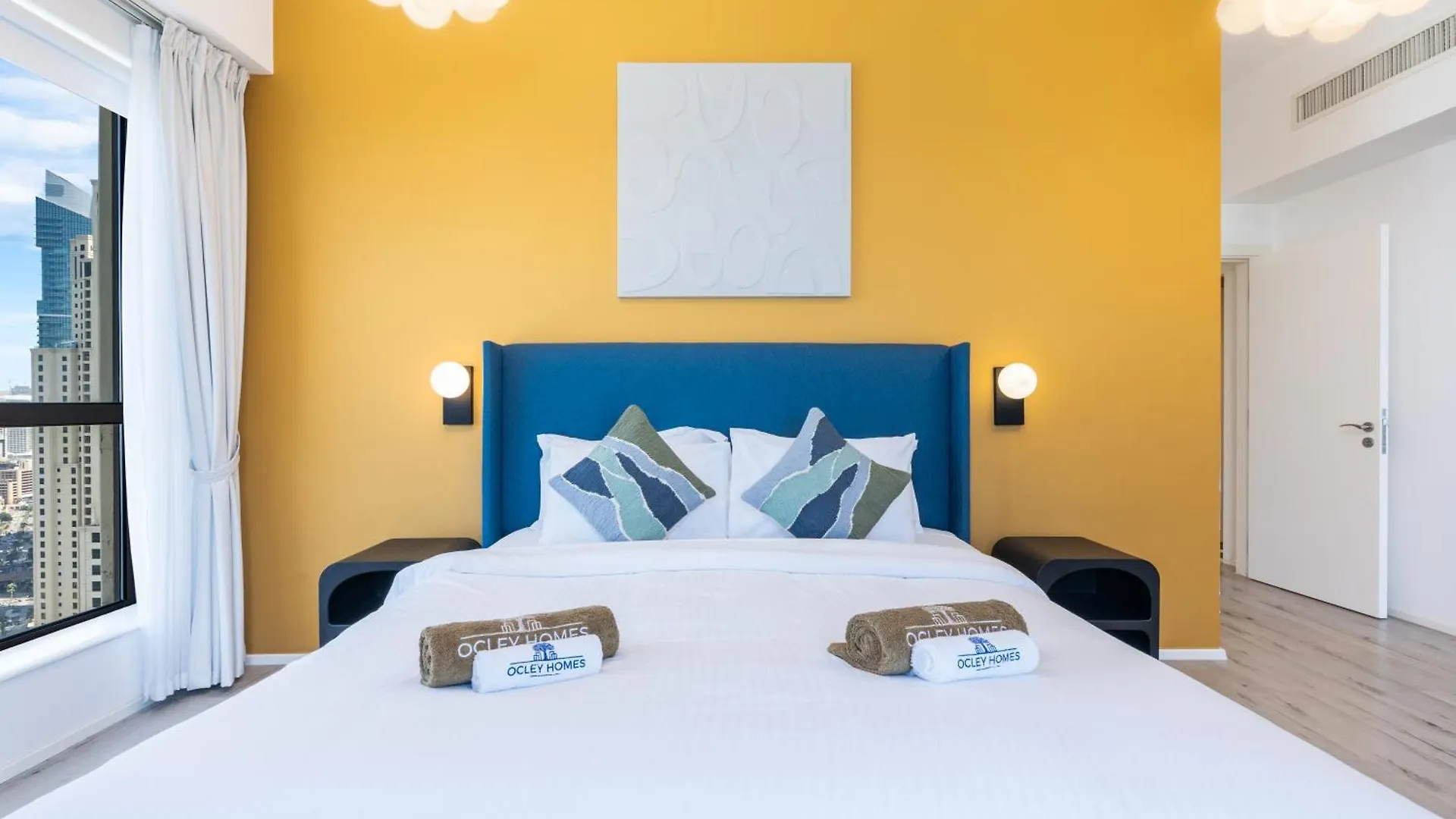 Stylish 4Br Home Steps Away From Jbr Beach Dubái Apartamento